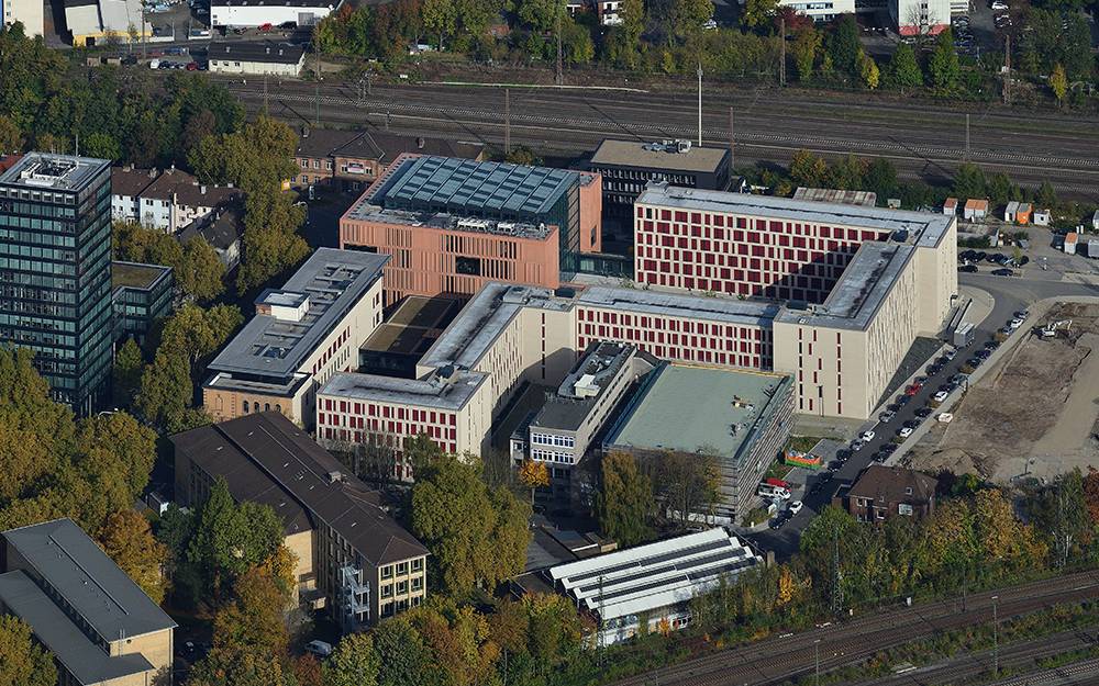 Bezugsfertiges Justizzentrum
