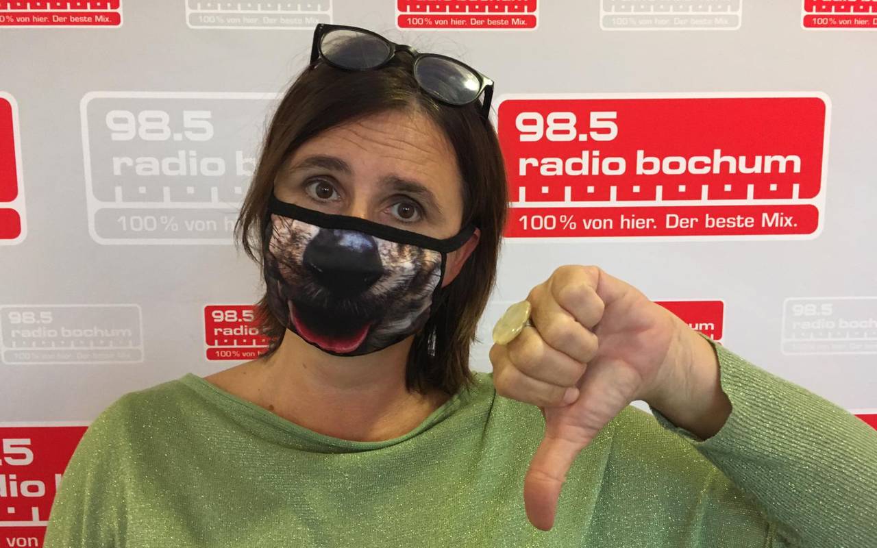 Hässlichste Atemschutzmaske von Morgenmacherin Nicole Dreisbach