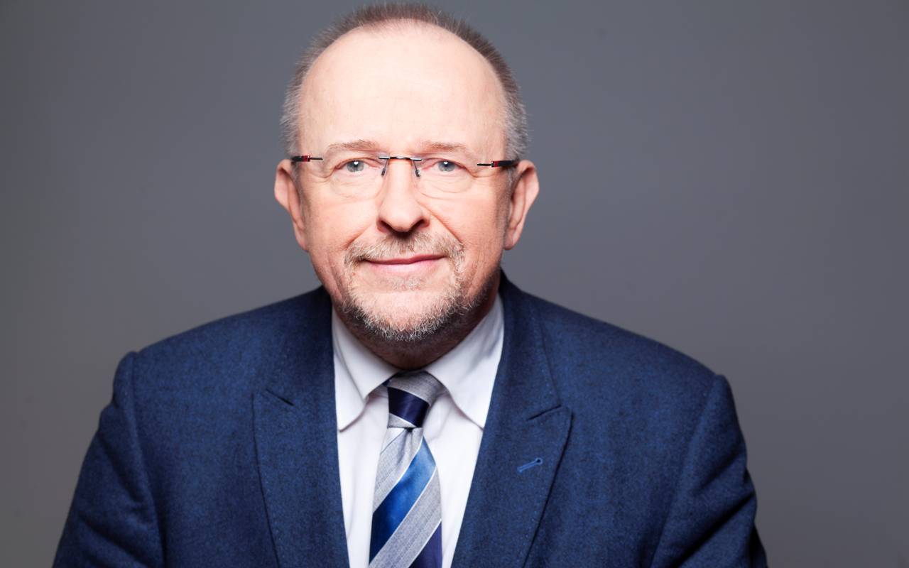 Portrait des Bochumer SPD-Bundestagsabgeordneten Axel Schäfer