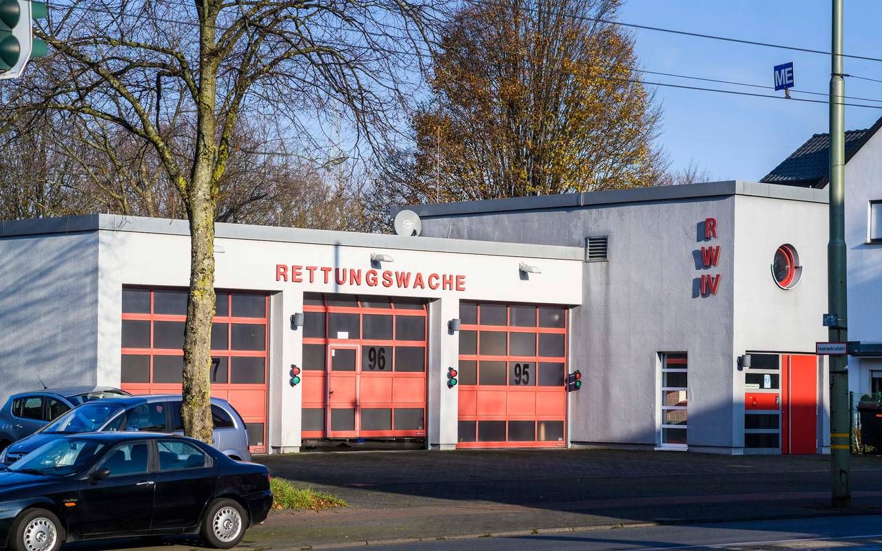 Rettungswache Hattinger Straße