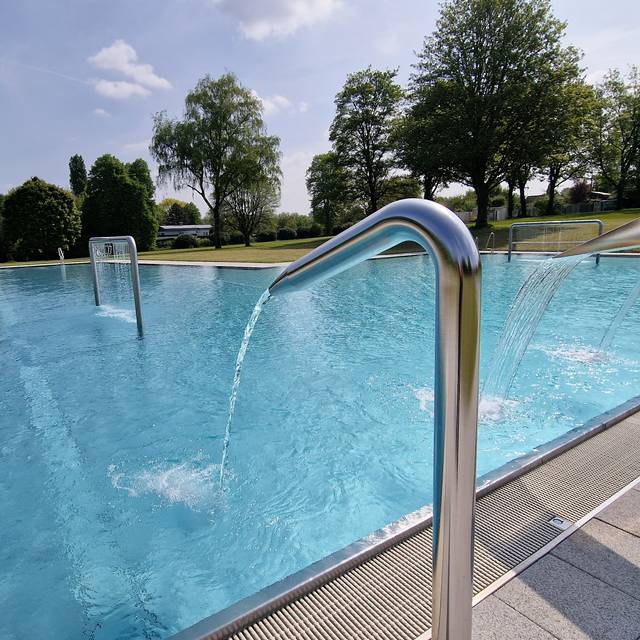 Freibad Bochum-Werne nach dem Umbau