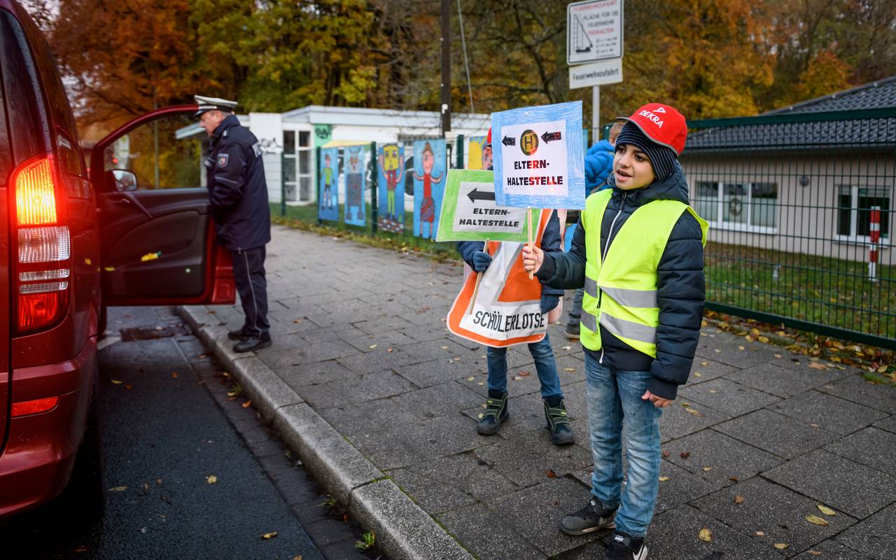 Elternhaltestelle Waldschule Bochum-Querenburg
