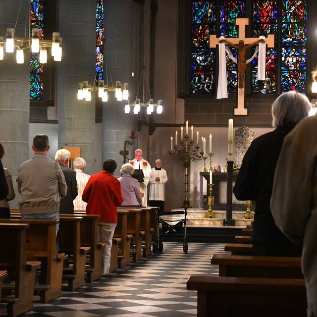 Gottesdienst in der Probsteikirche St. Gertrud in Bochum Wattenscheid