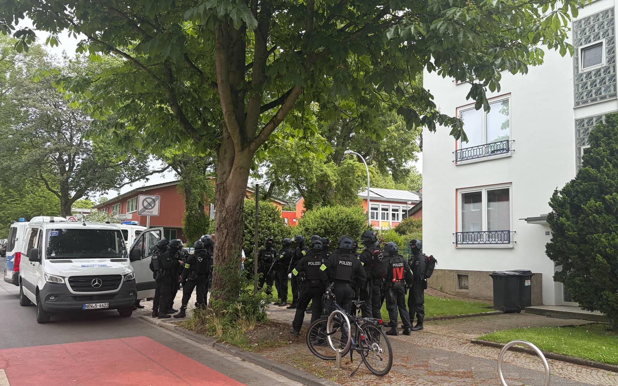 Großeinsatz in Bochum an Heinrich-Böll-Gesamtschule