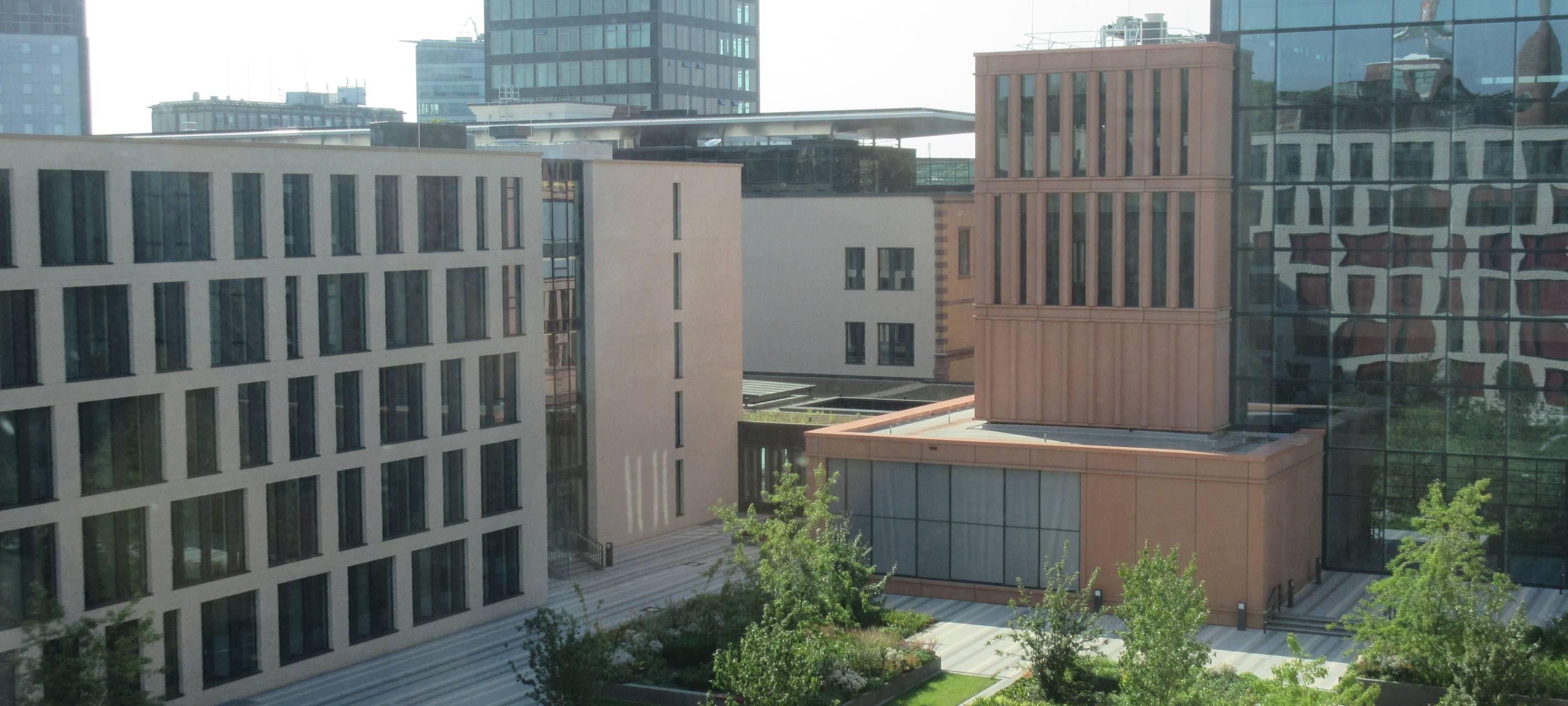 Justizzentrum Innenhof