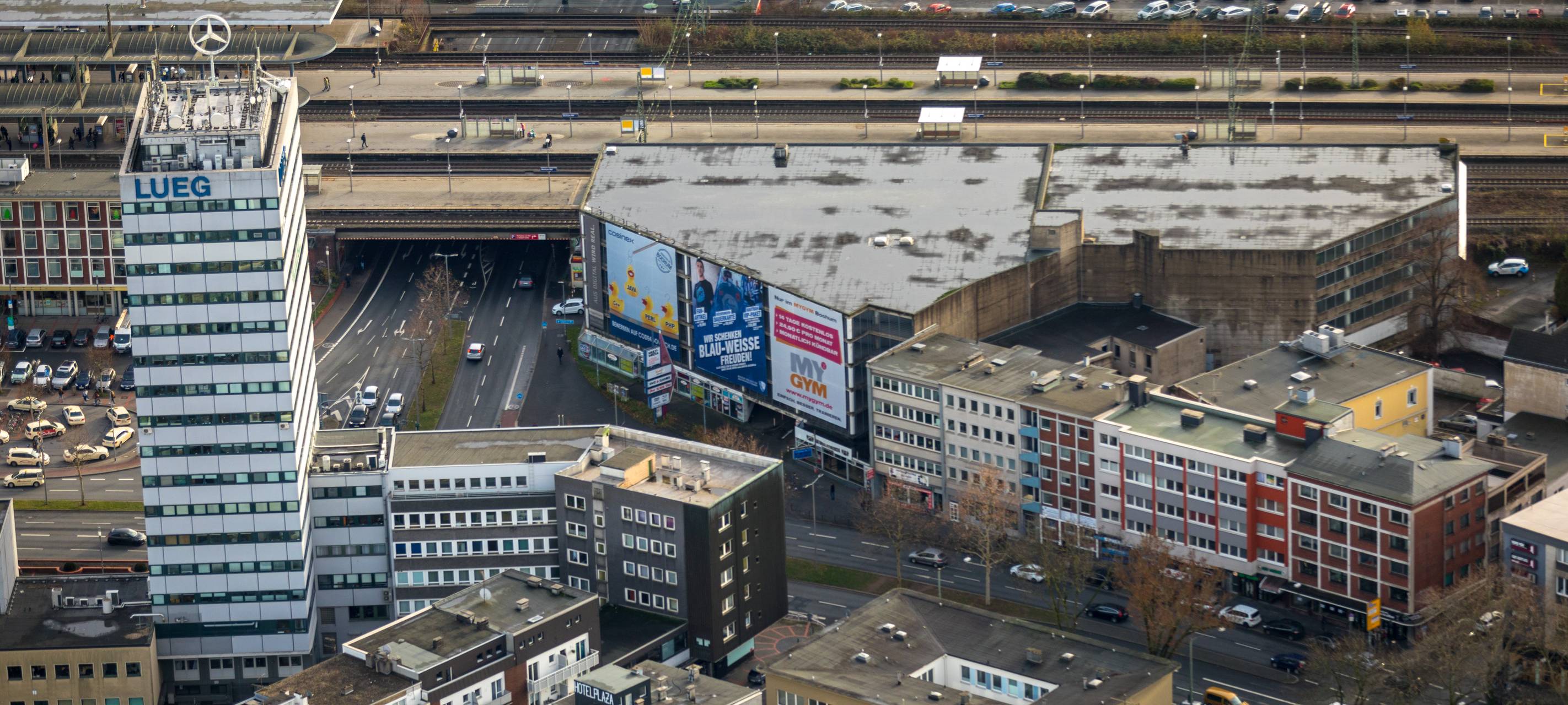 Parkhaus-Abriss startet