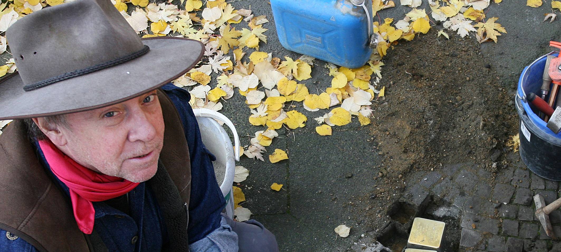 Stolpersteine, Gunter Demnig