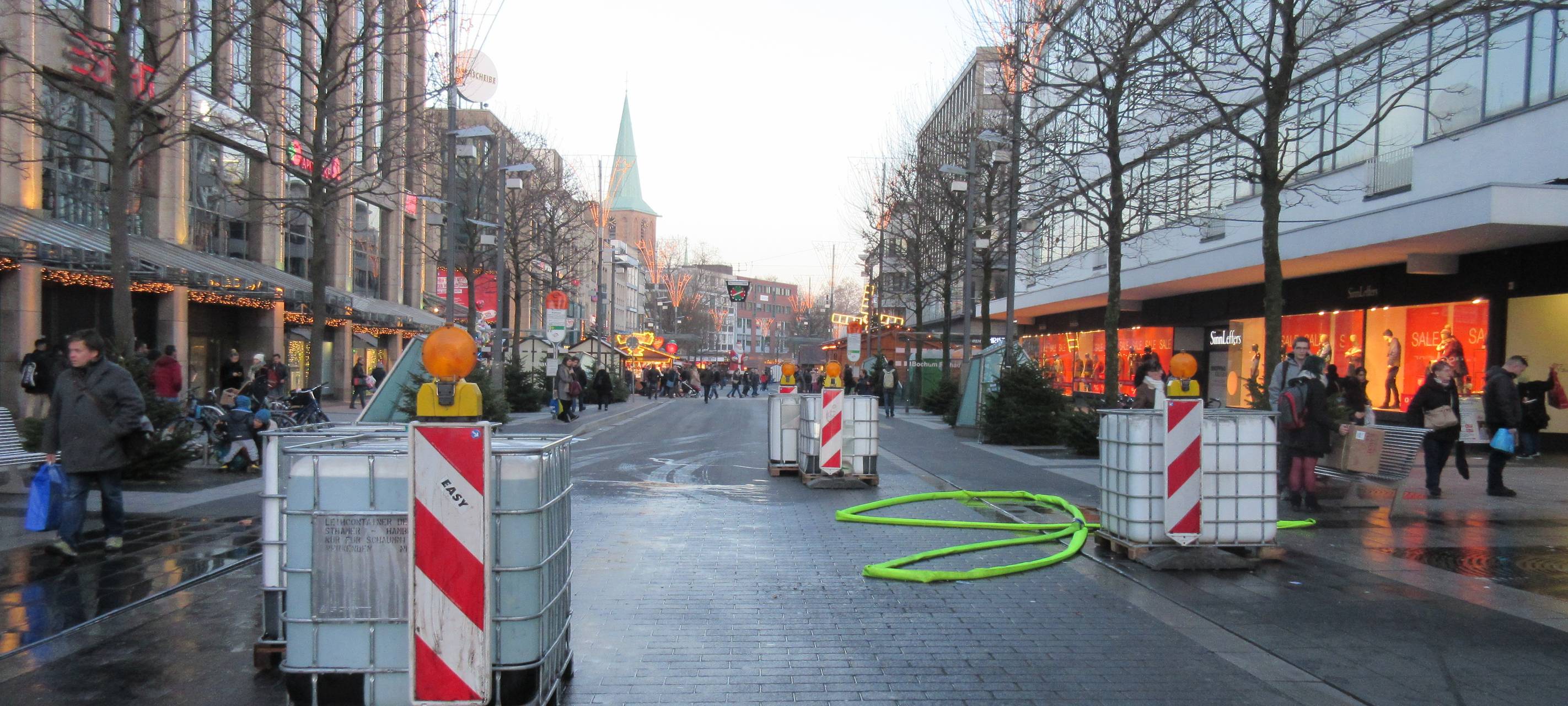 Straßensperre auf der Bongardstraße
