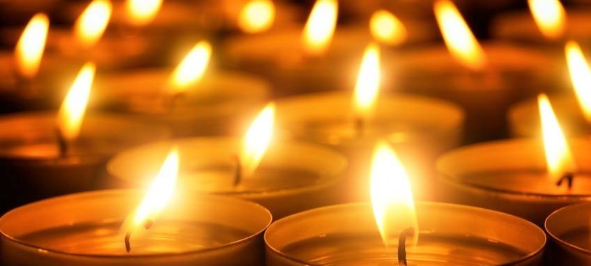 Friedenslicht von Bethlehem wird in Bochum übergeben