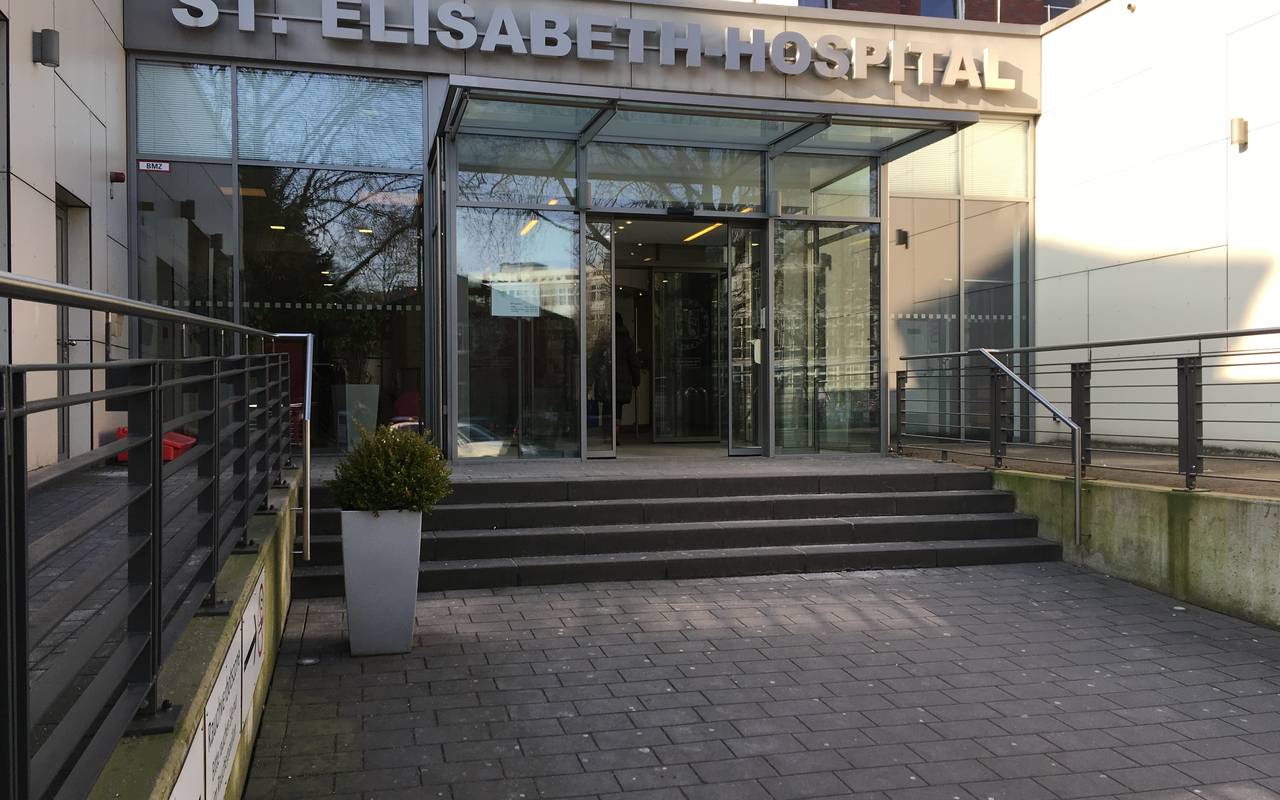 Elisbeth Krankenhaus, Eingangsbereich, Bochumer Innenstadt
