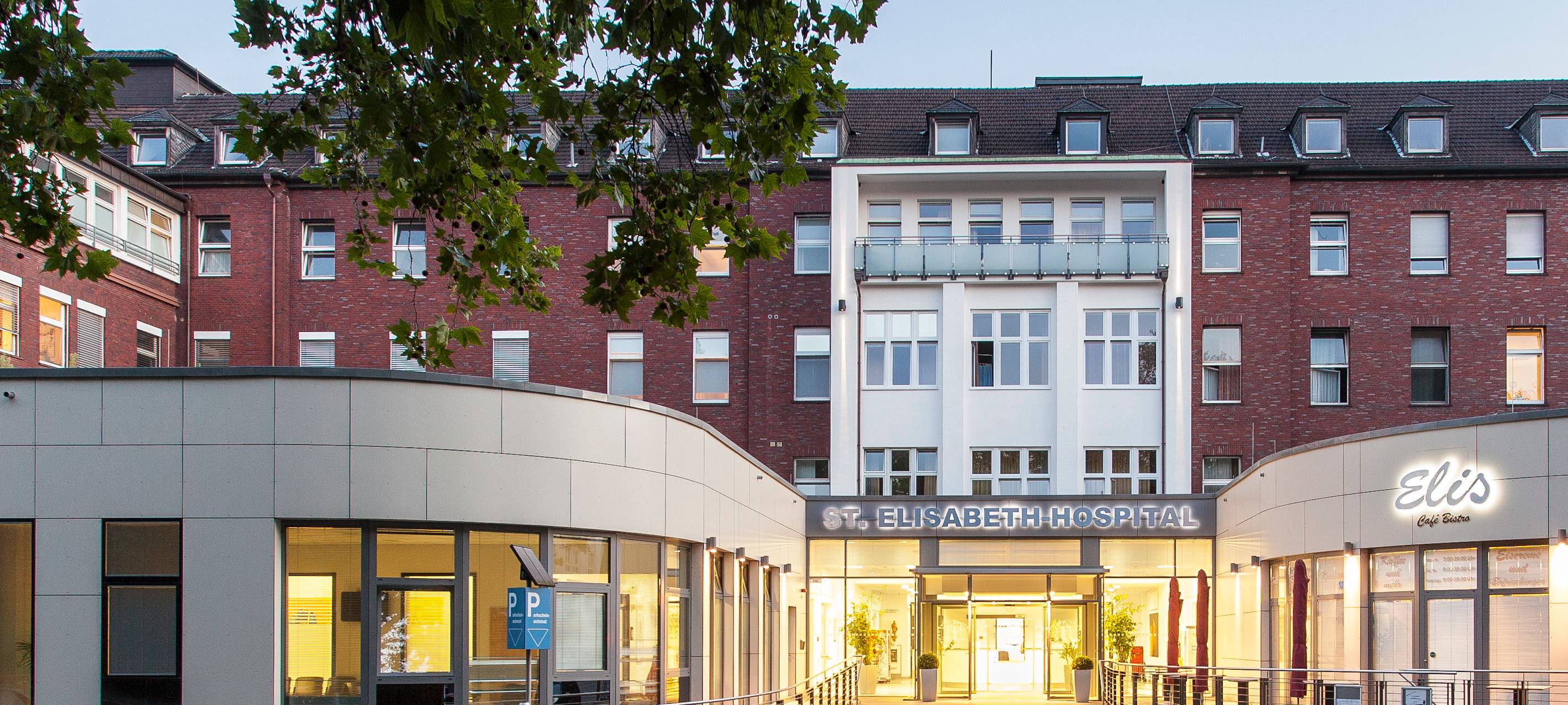 Verdächtige für Klinikbrand stellen sich