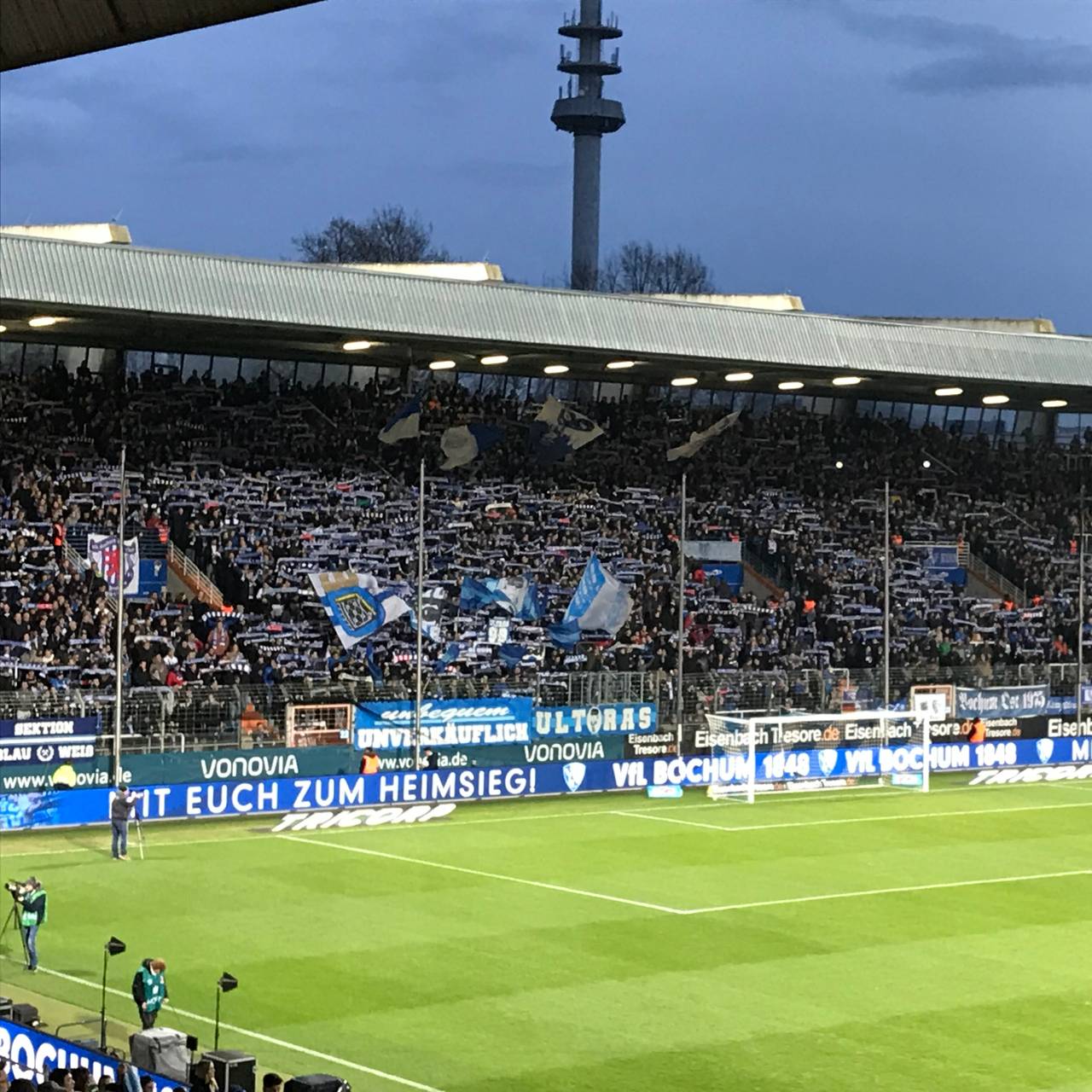 VfL Fans in der Ostkurve