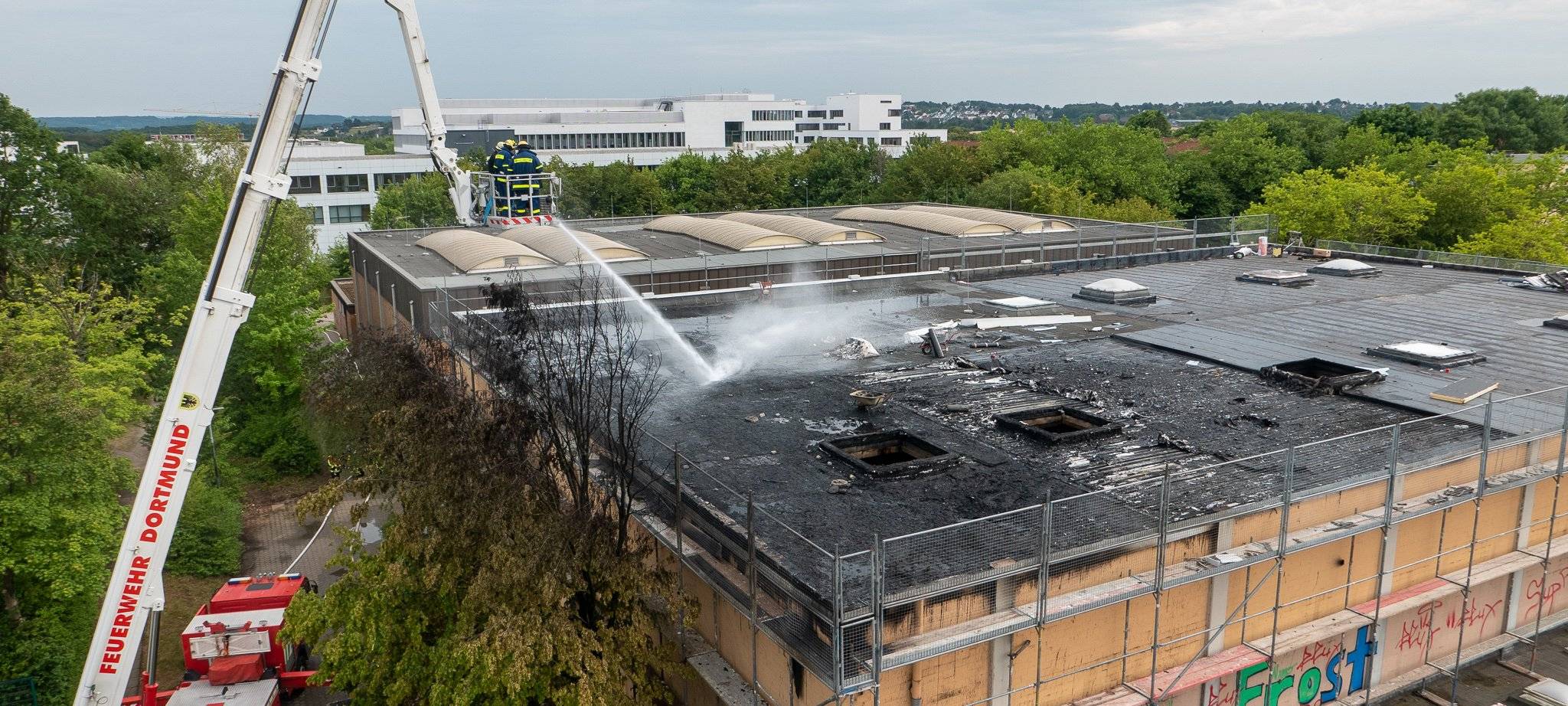 Abgebrannte Sporthalle Erich-Kästner-Schule