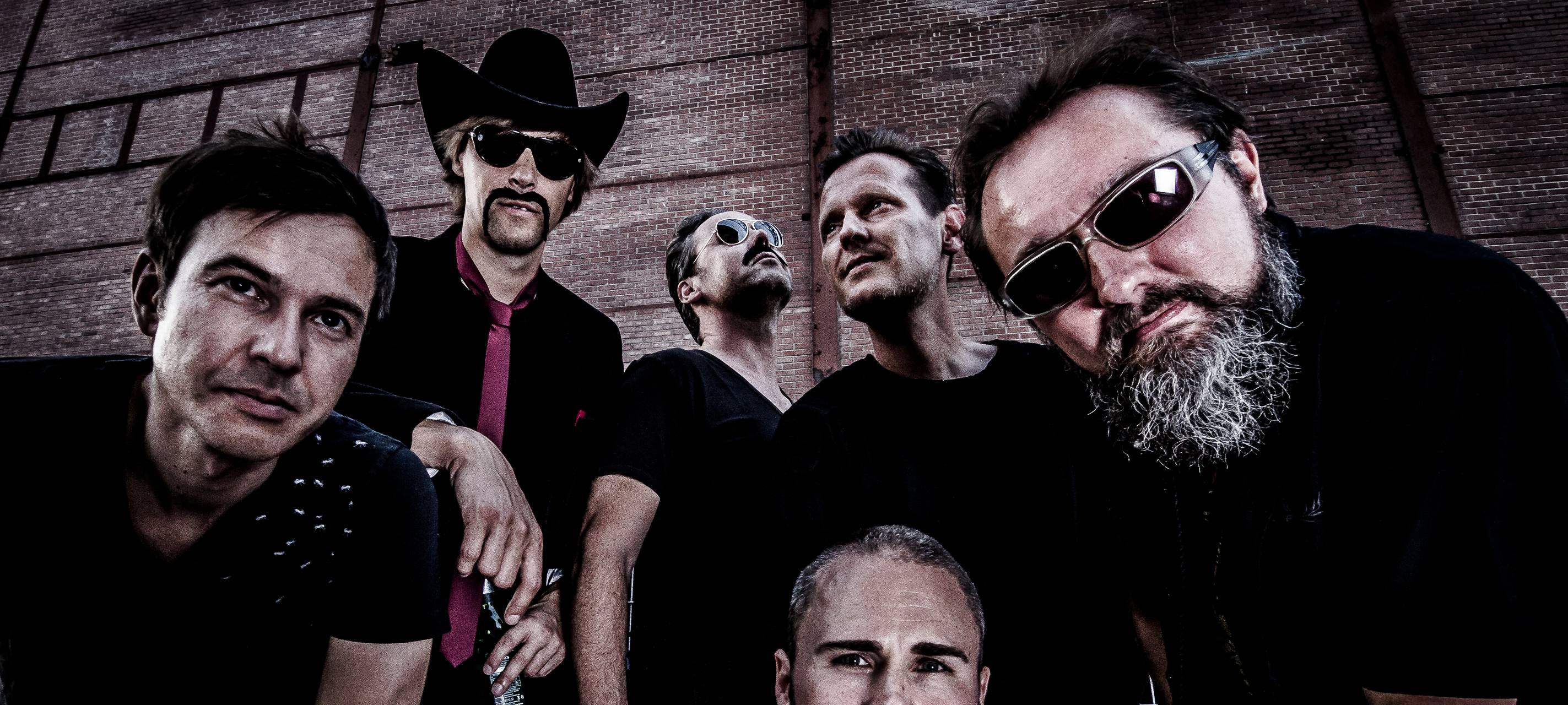 Decadence Dance am 18. Mai in den Ruhrcharts