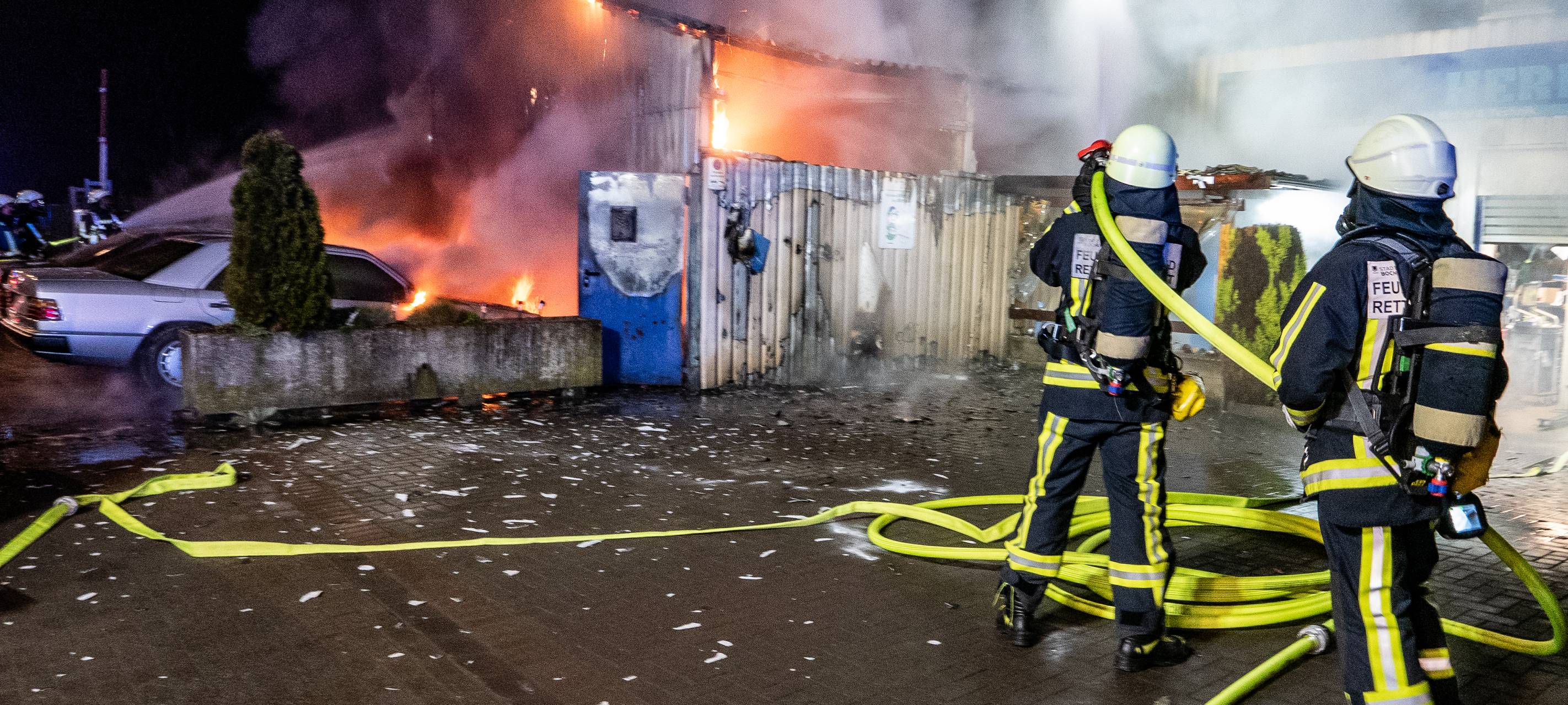 Werkstatt-Anbau in Werne brennt komplett aus