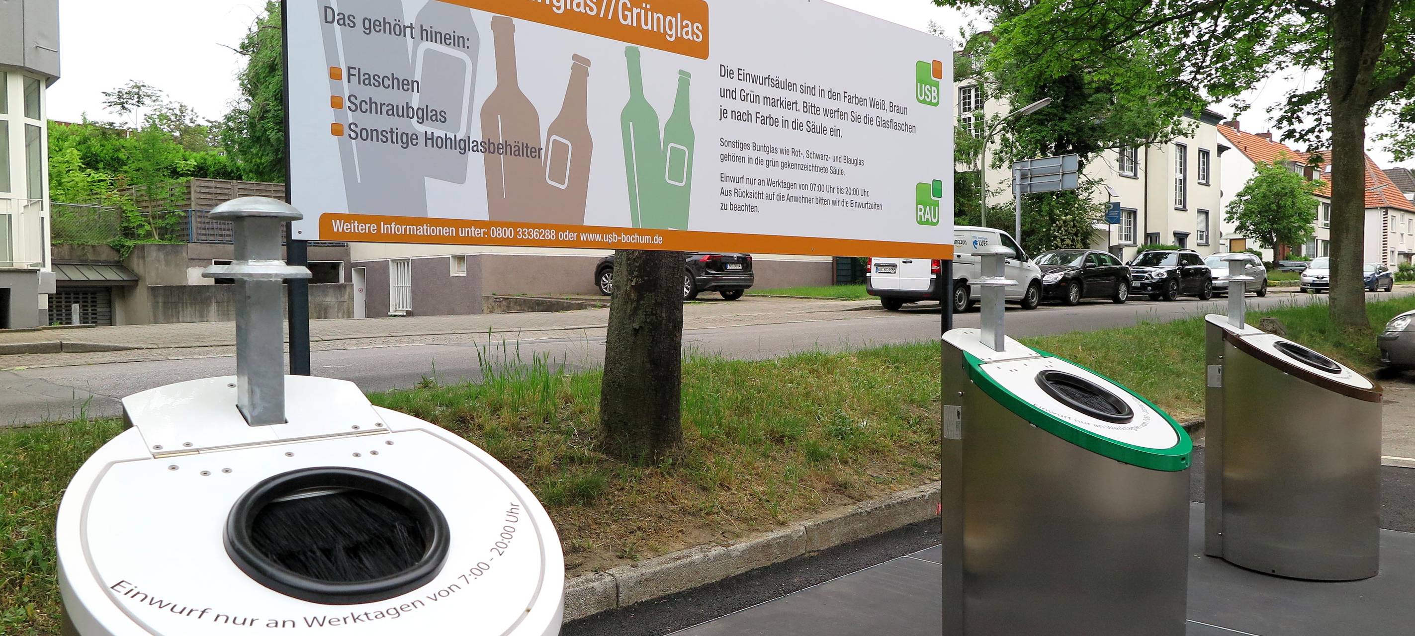 Erste unterirdische Glassammelcontainer