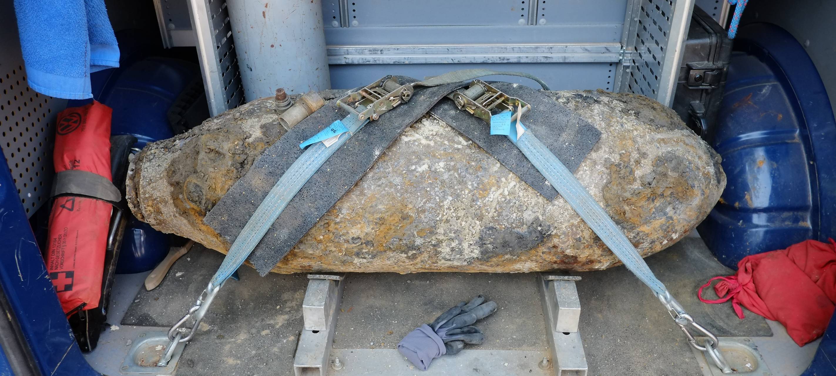 Der Kampfmittelbeseitigungsdienst hat eine amerikanische Fünf-Zentner-Bombe unter der Lennershofstraße gefunden