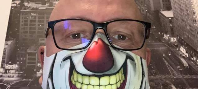 Radio Bochum sucht: Bochums hässlichste Maske