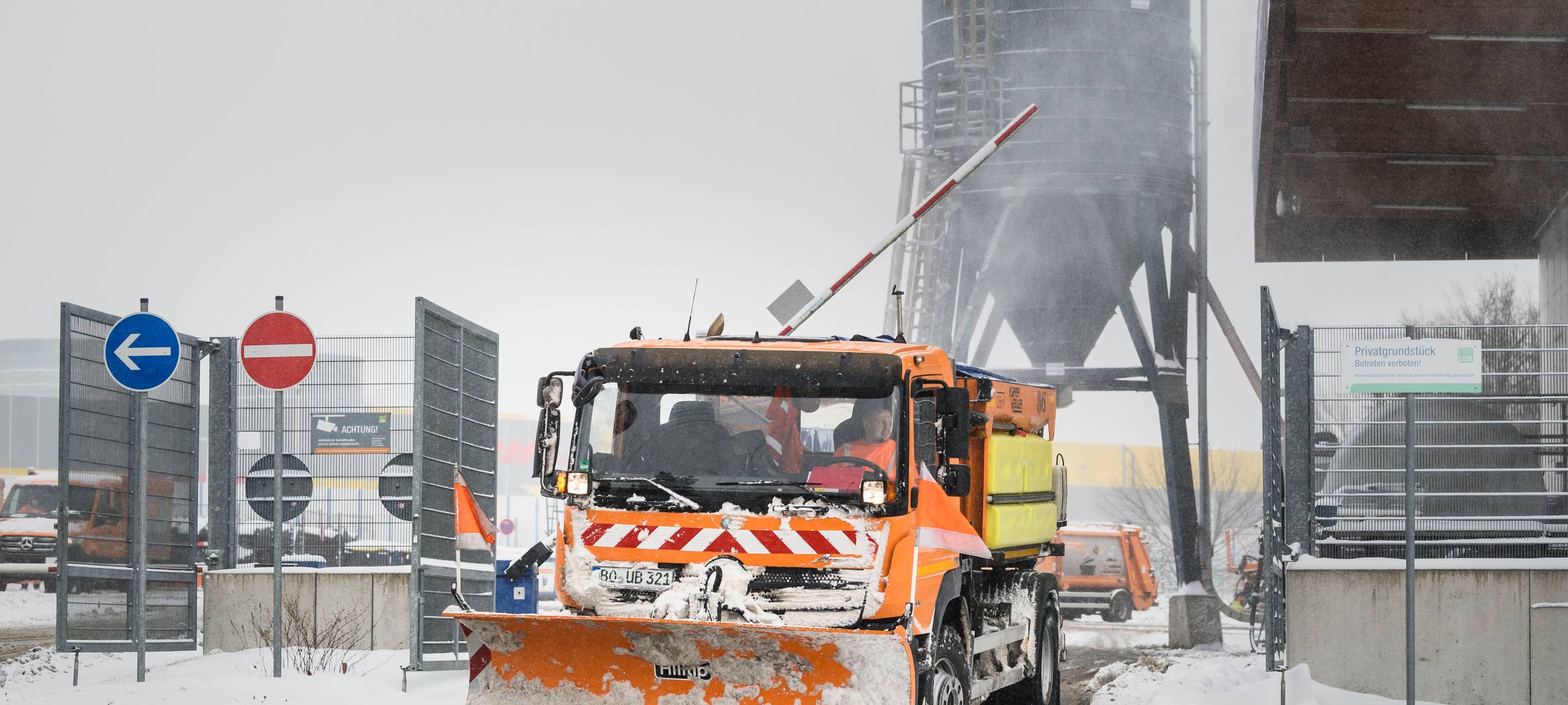 Schneeräumfahrzeug USB - Bochum