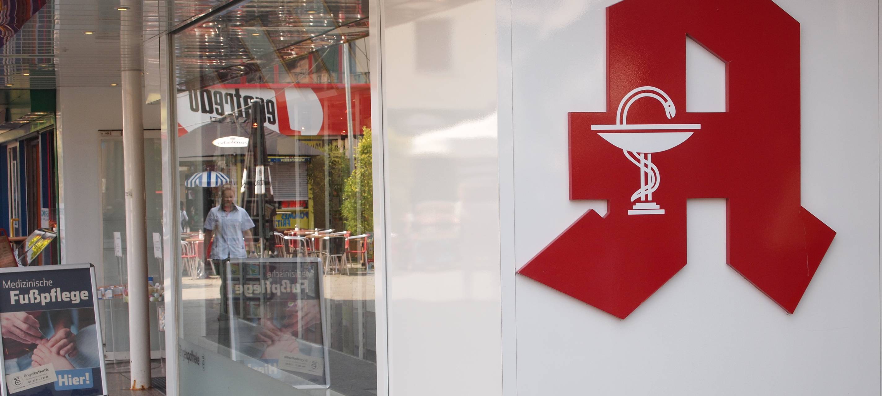 Stundenweise Schließung: Apotheken in Bochum protestieren