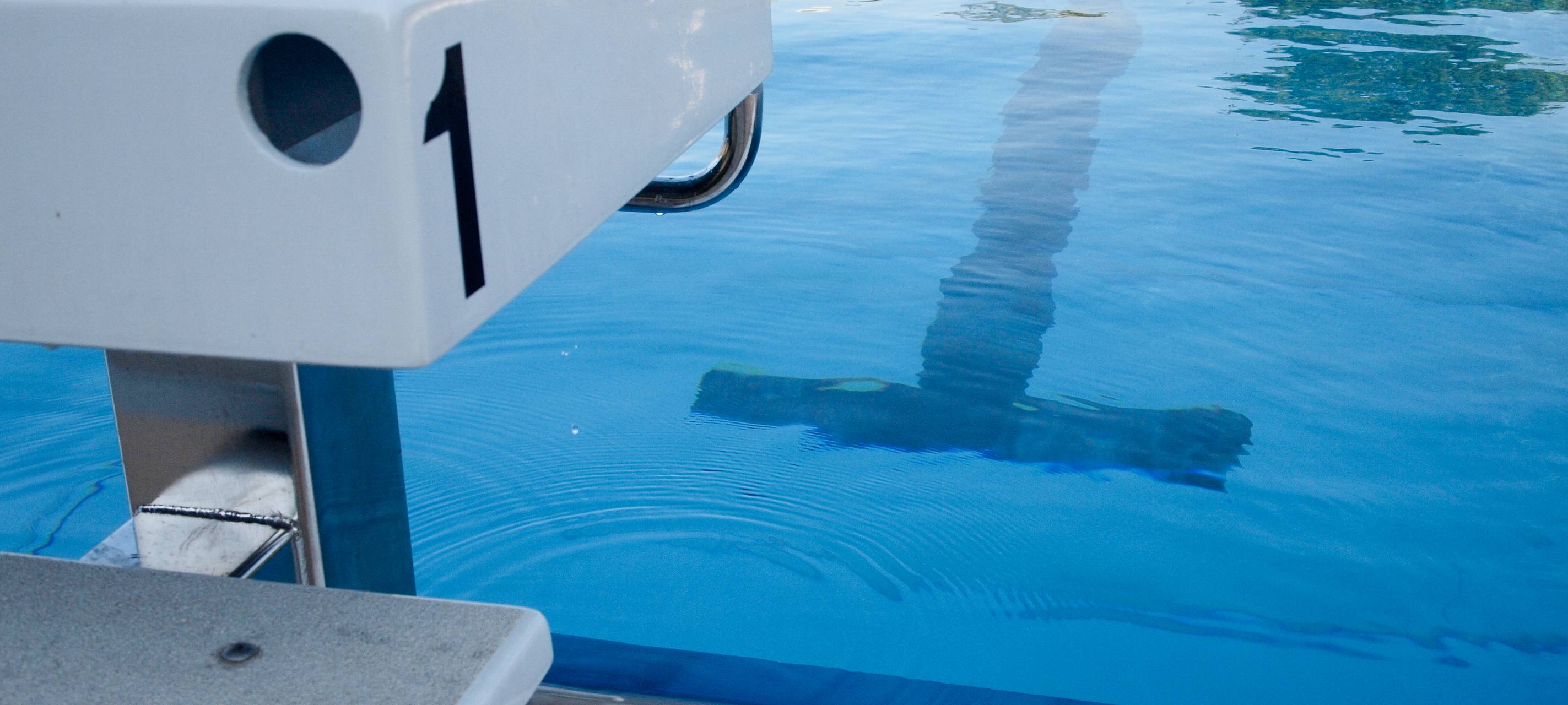 Schließungen und eingeschränkte Öffnungszeiten: In NRW fehlt es an Bademeistern