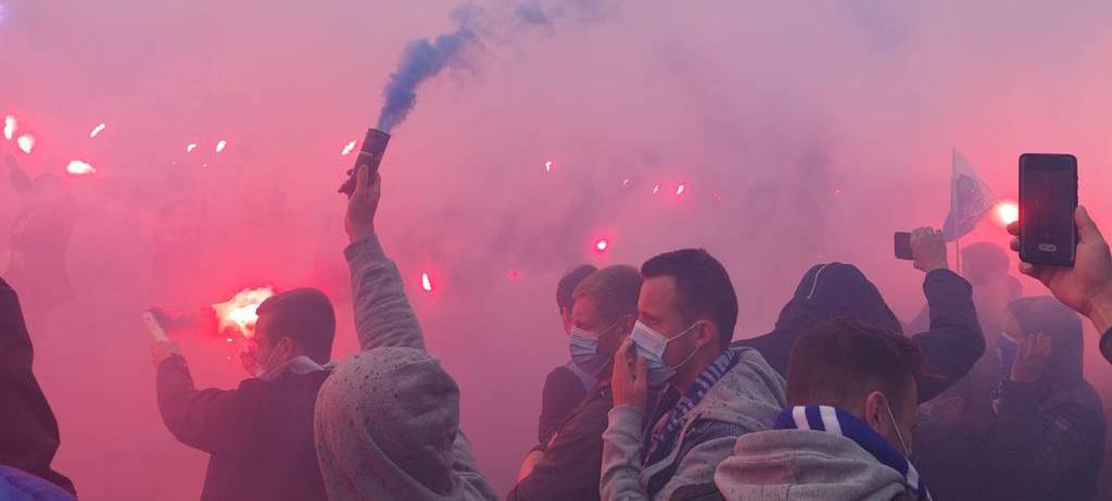 Bochum: 5000 VfL-Fans verabschieden Mannschaft nach Nürnberg