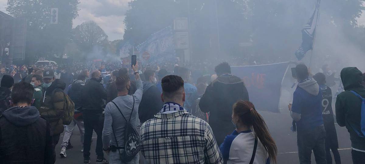 Bochum: Tausende VfL Fans auf den Straßen