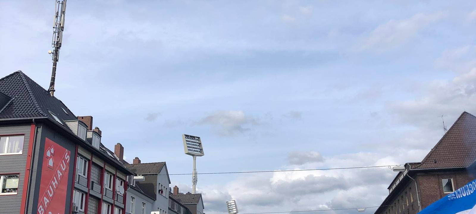 Bochum: Tausende VfL Fans auf den Straßen