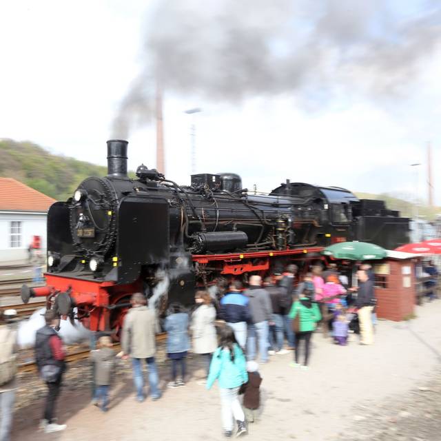 Lokomotive vor dem Eisenbahnmuseum in Bochum.