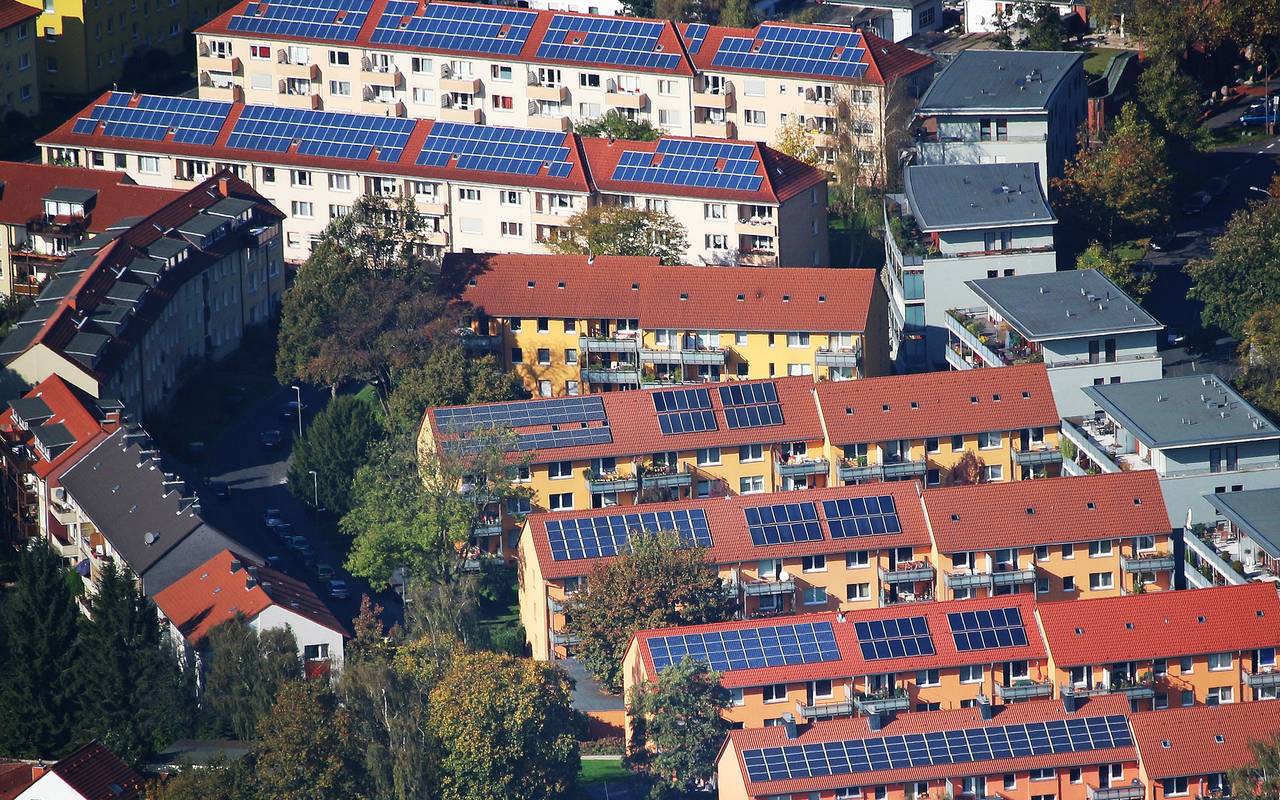 Photovoltaik-Anlagen auf Mehrfamilienhäusern
