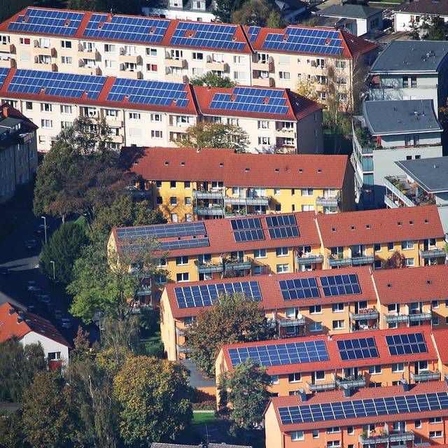 Photovoltaik-Anlagen auf Mehrfamilienhäusern