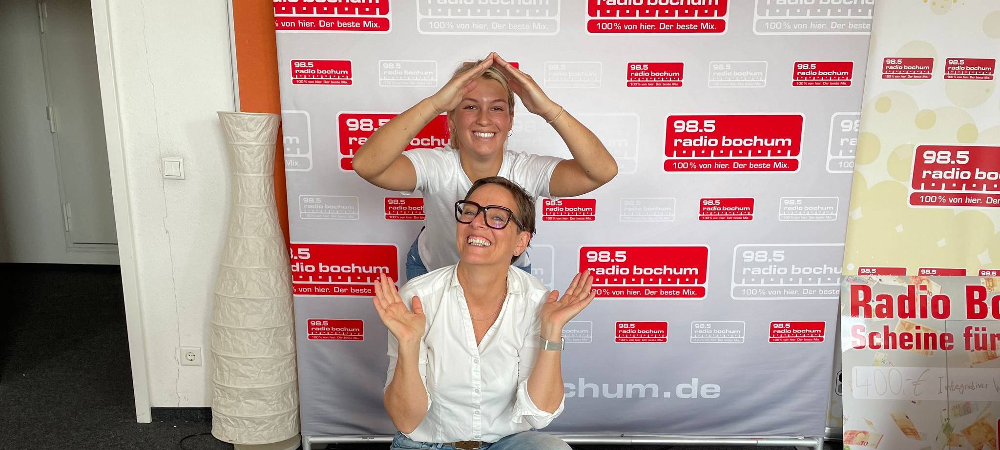 ... Dachdeckergesellin und Instagram Star Chiara Monteton.