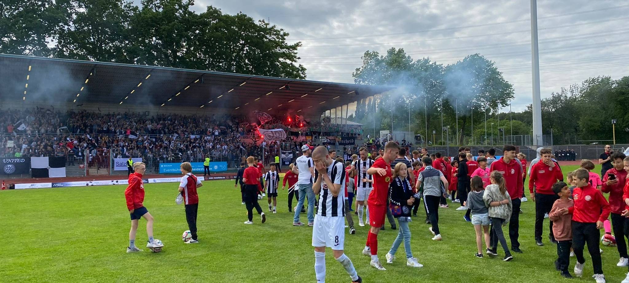 Fußball: SG Wattenscheid 09 steigt auf!