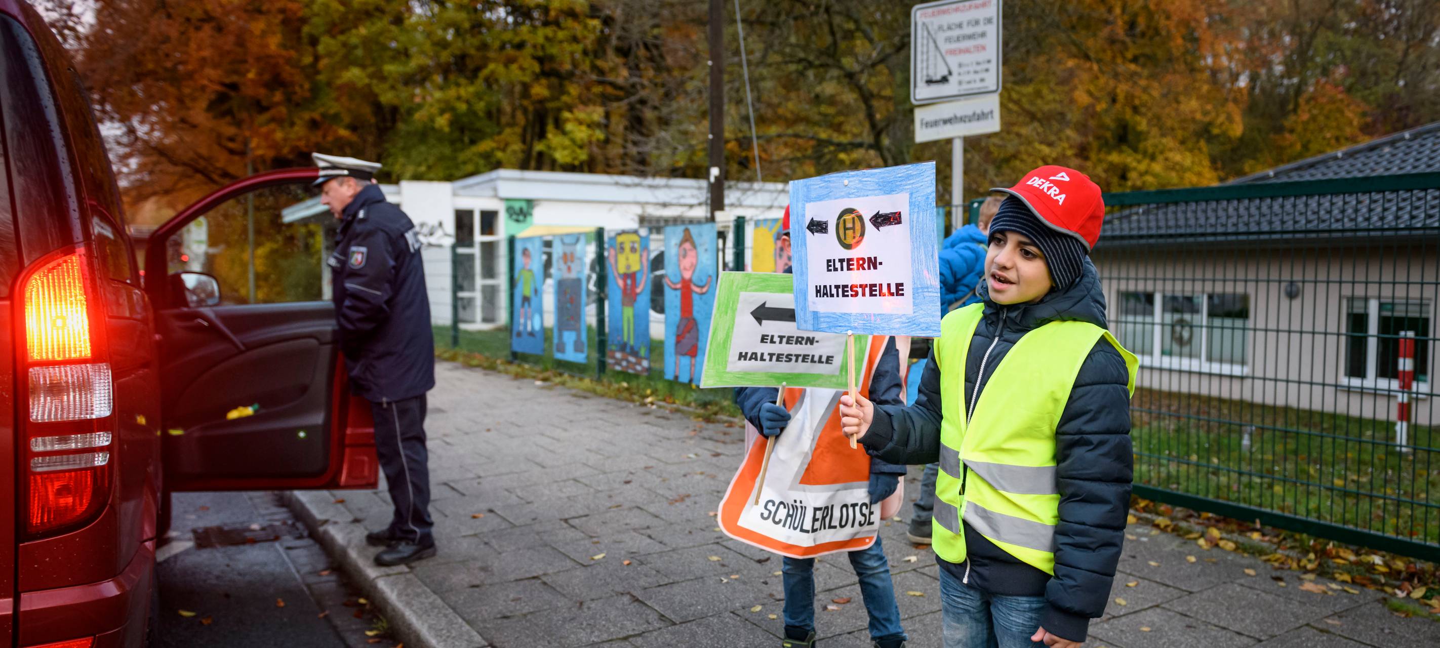 Elternhaltestelle Waldschule Bochum-Querenburg
