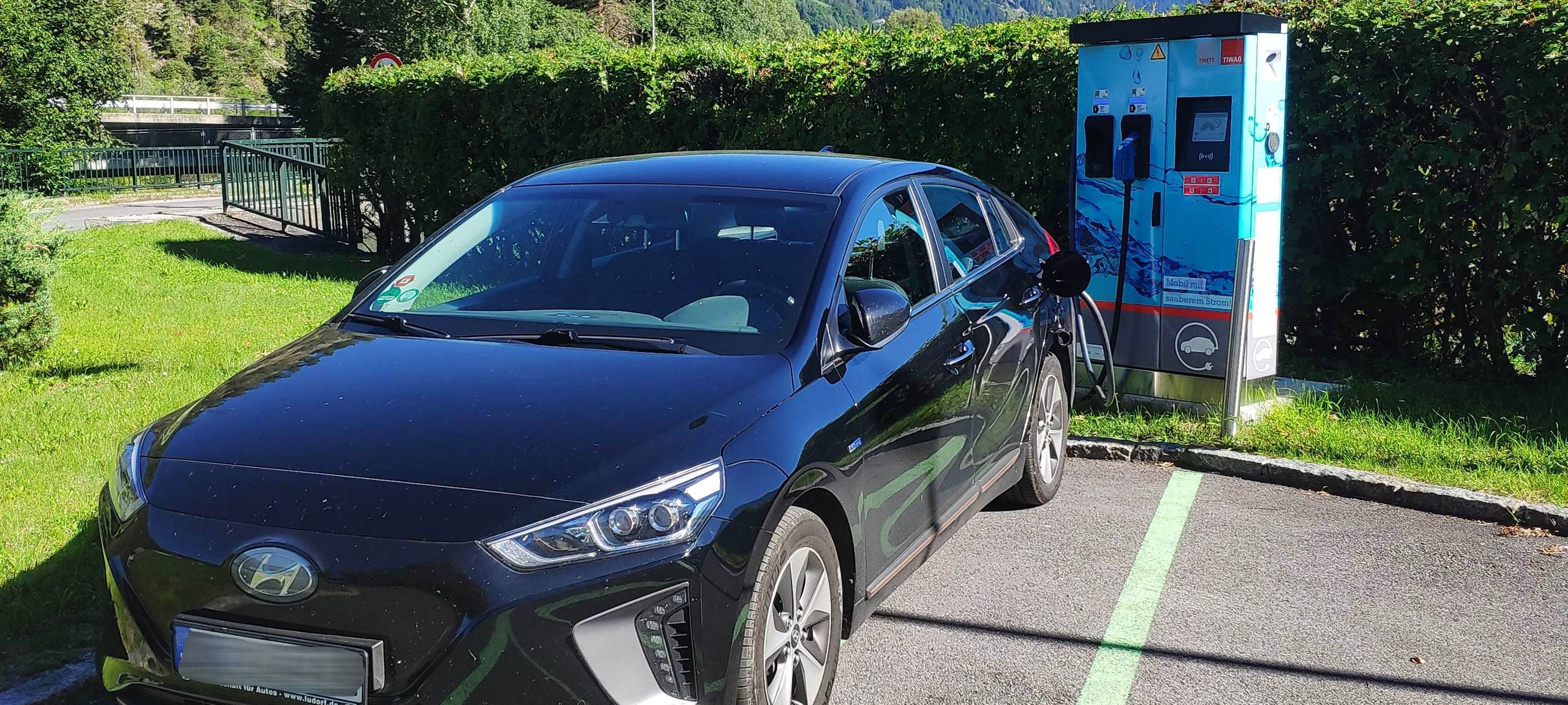 Immer mehr E-Autos auf Bochums Straßen