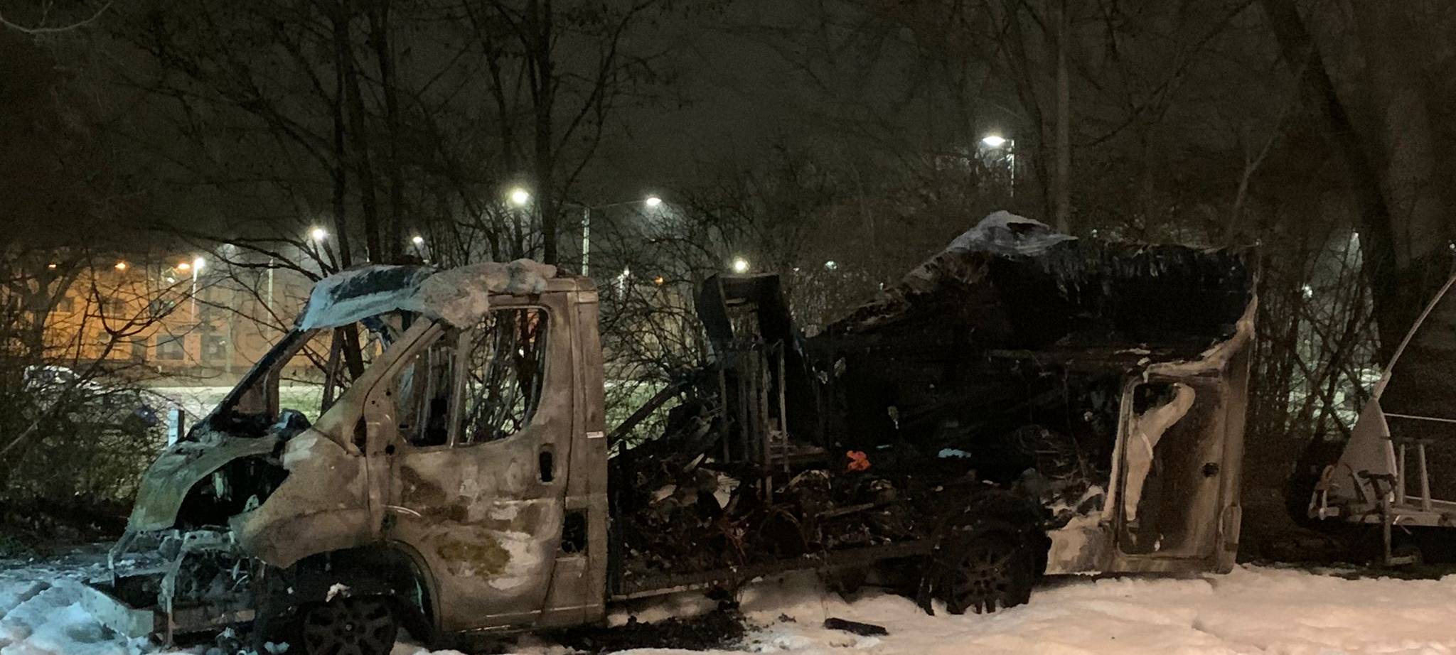 Drei Brände in einer Nacht - Polizei Bochum ermittelt