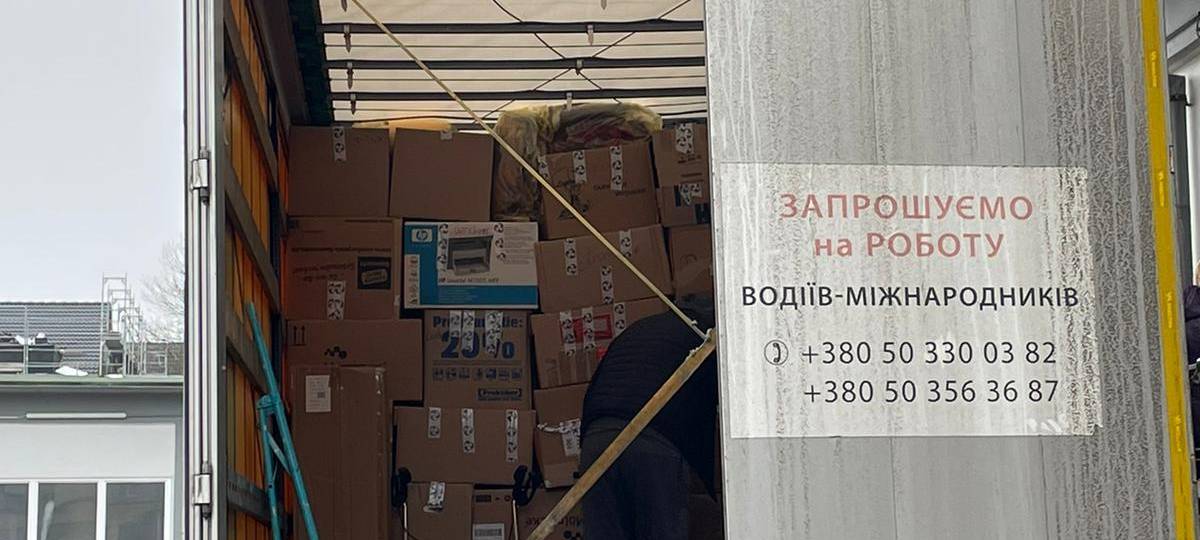 Einer der über 40 LKW, die die Gesellschaft Bochum-Donezk seit Kriegsbeginn in die Ukraine geschickt hat.