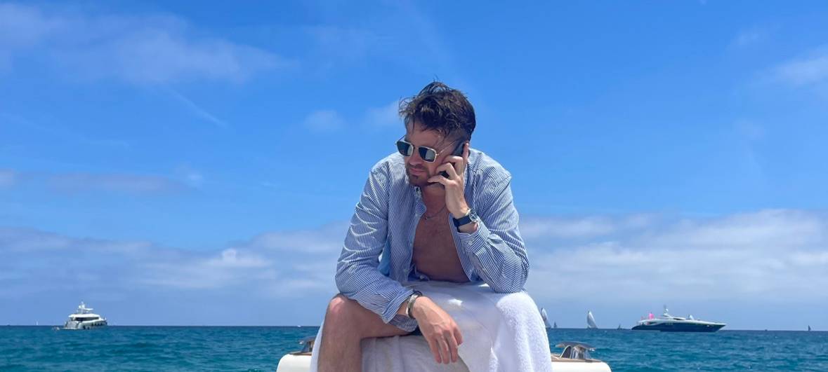 MOZI: Sein Jagdhorn hat er immer dabei