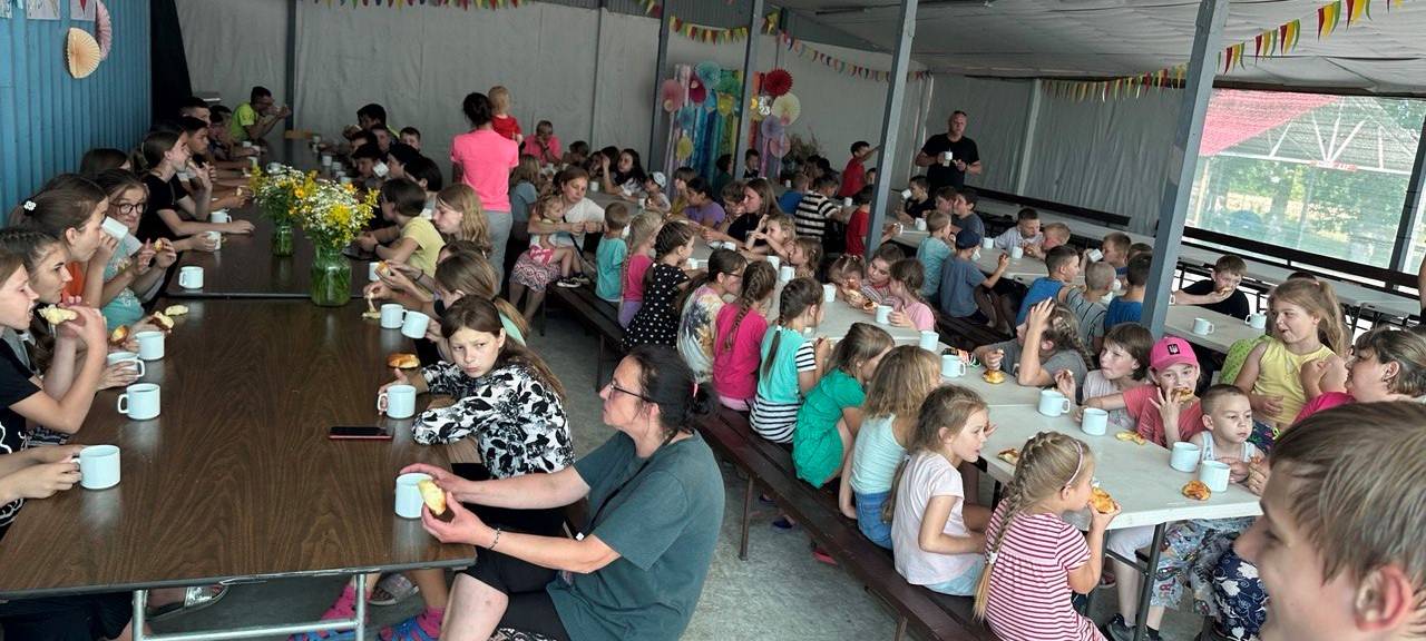 Gesellschaft Bochum-Donezk sucht Edelstahlküche