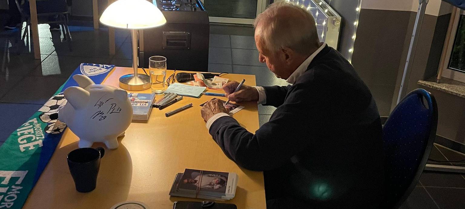 Günther liest in Bochum für Lichtblicke