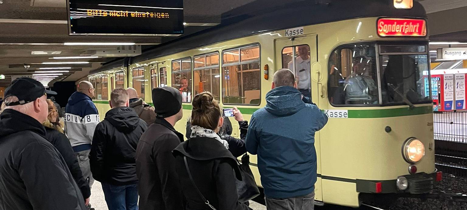 Günther liest in Bochum für Lichtblicke