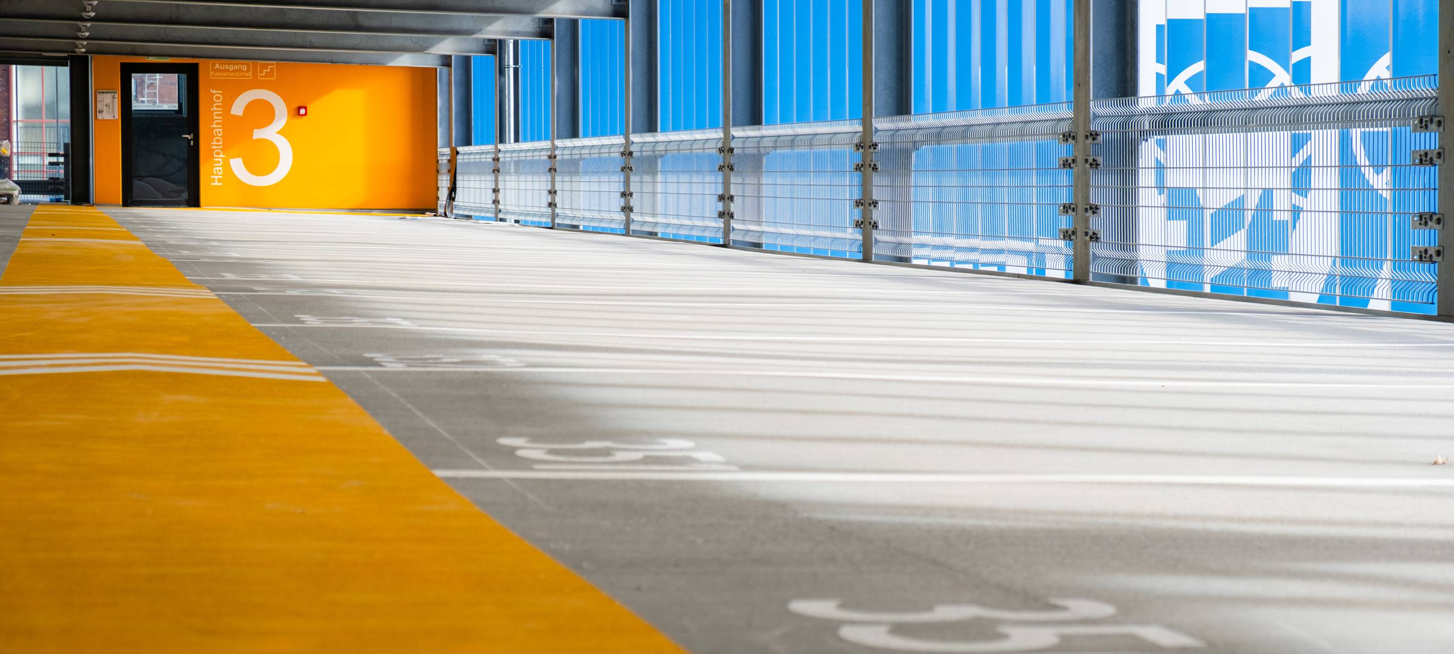 Bargeldlos in Bochumer Parkhäusern zahlen: EasyPark-App wird eingeführt