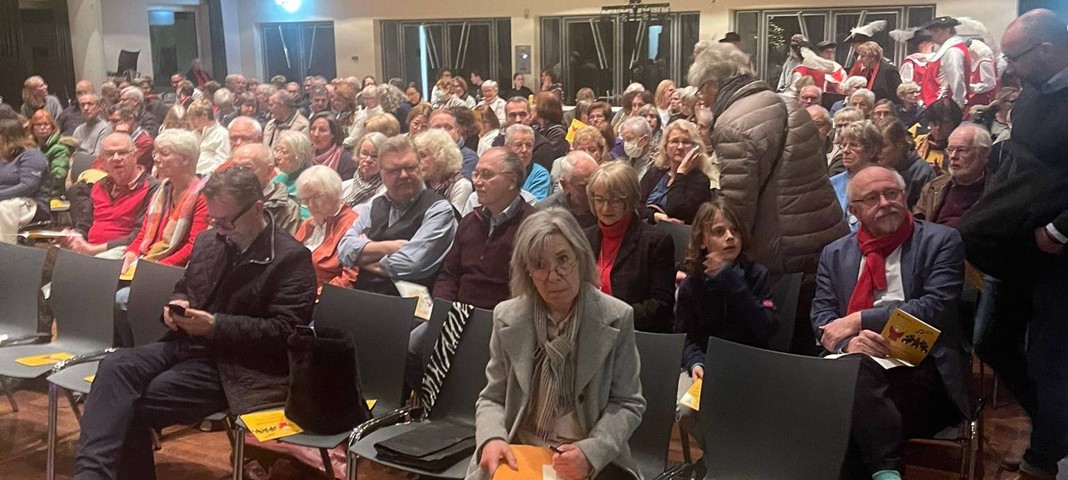 Günther liest in Bochum für Lichtblicke