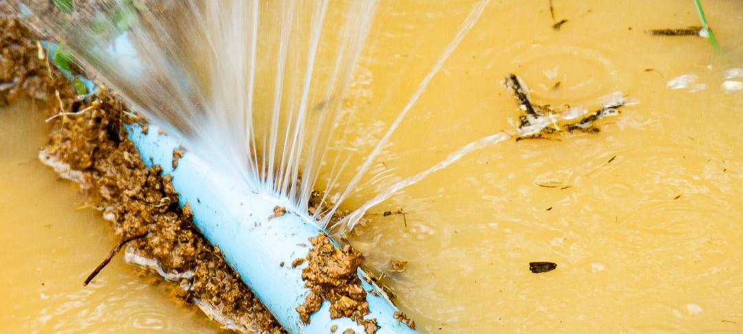 Bochum: Wasserrohrbruch am Klaus-Steilmann-Berufskolleg