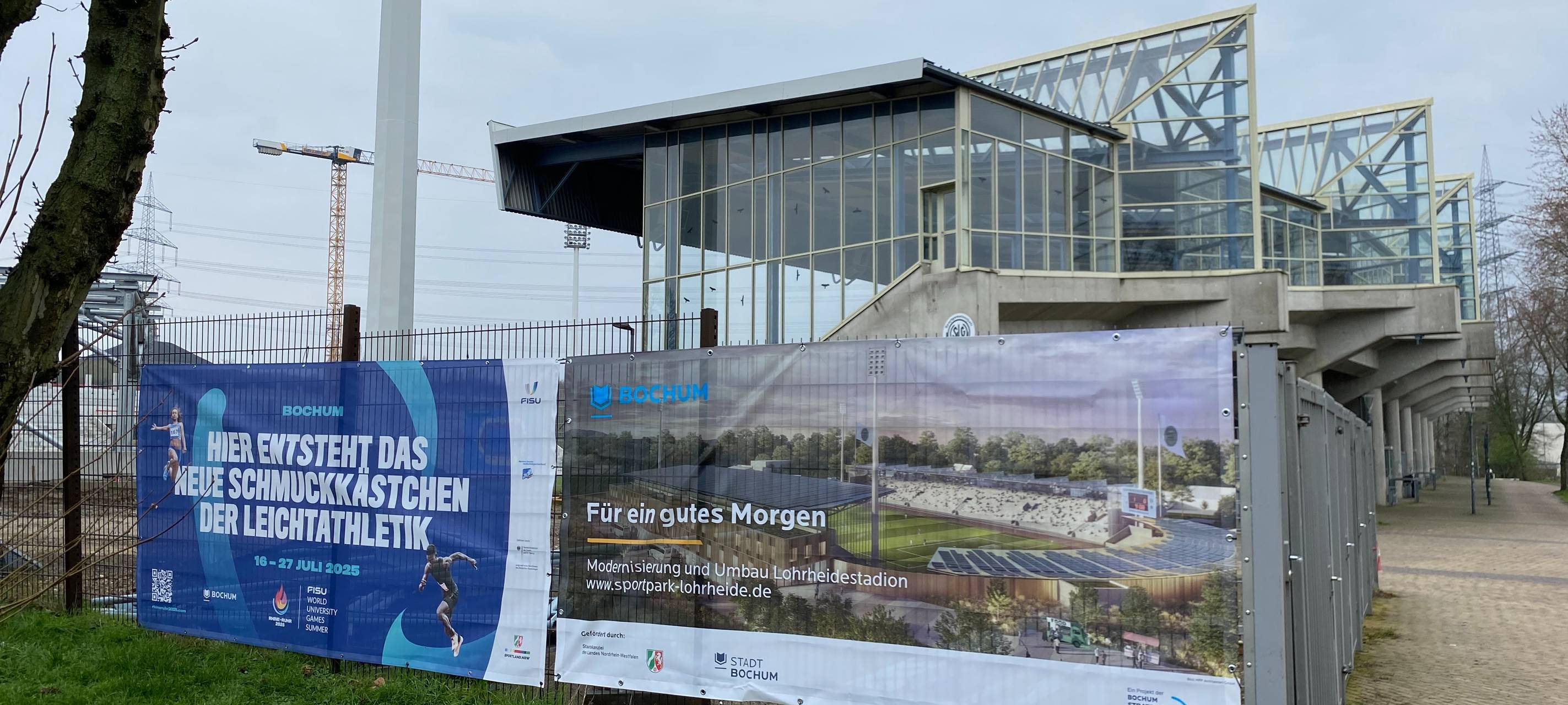 Baustelle Lohrheide-Stadion von außen