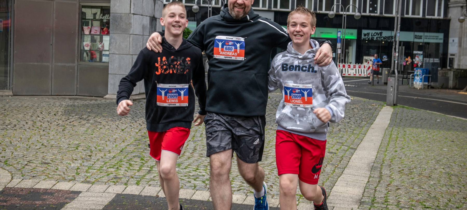 Bochum Urban Run: Gute Laune trotz Regen
