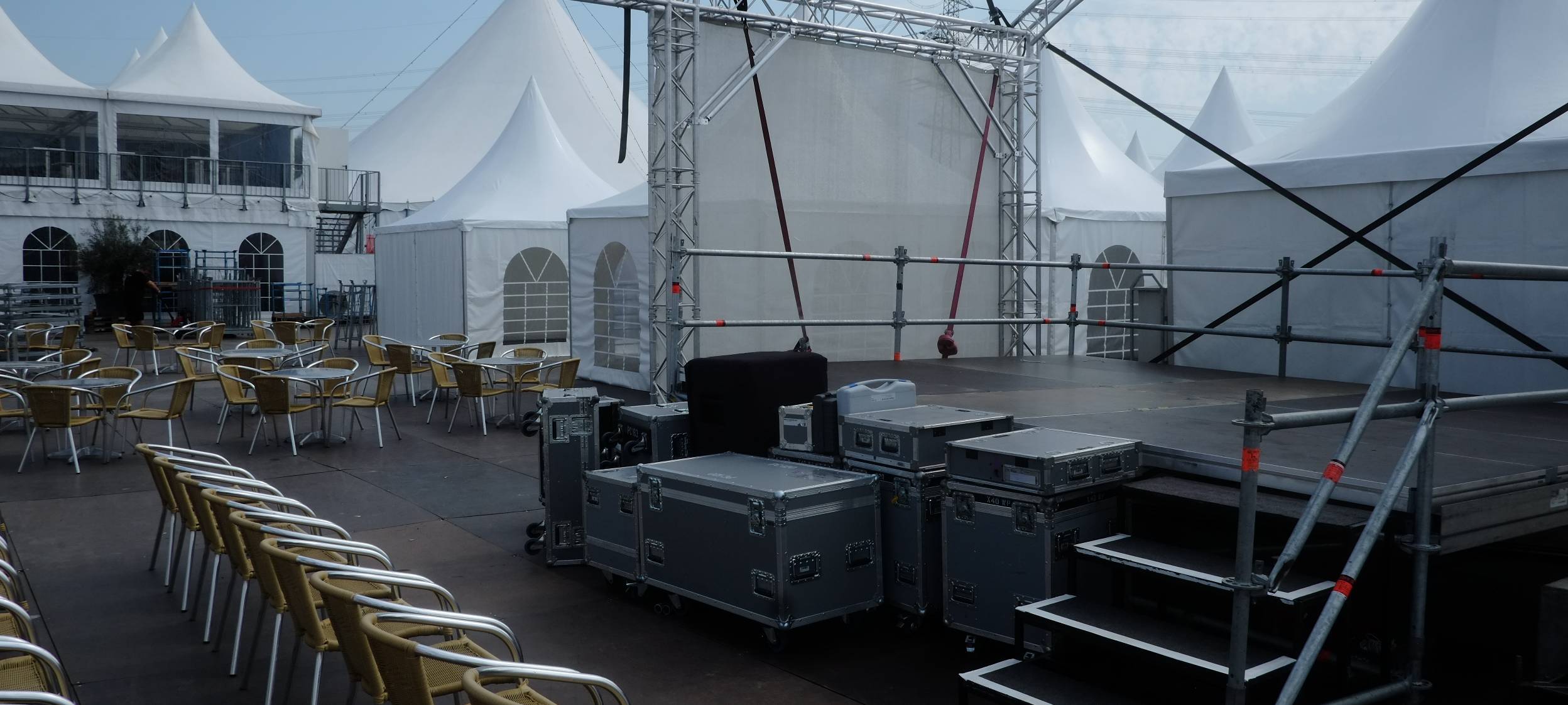 Aufbau vom Zeltfestival in Bochum reibungslos