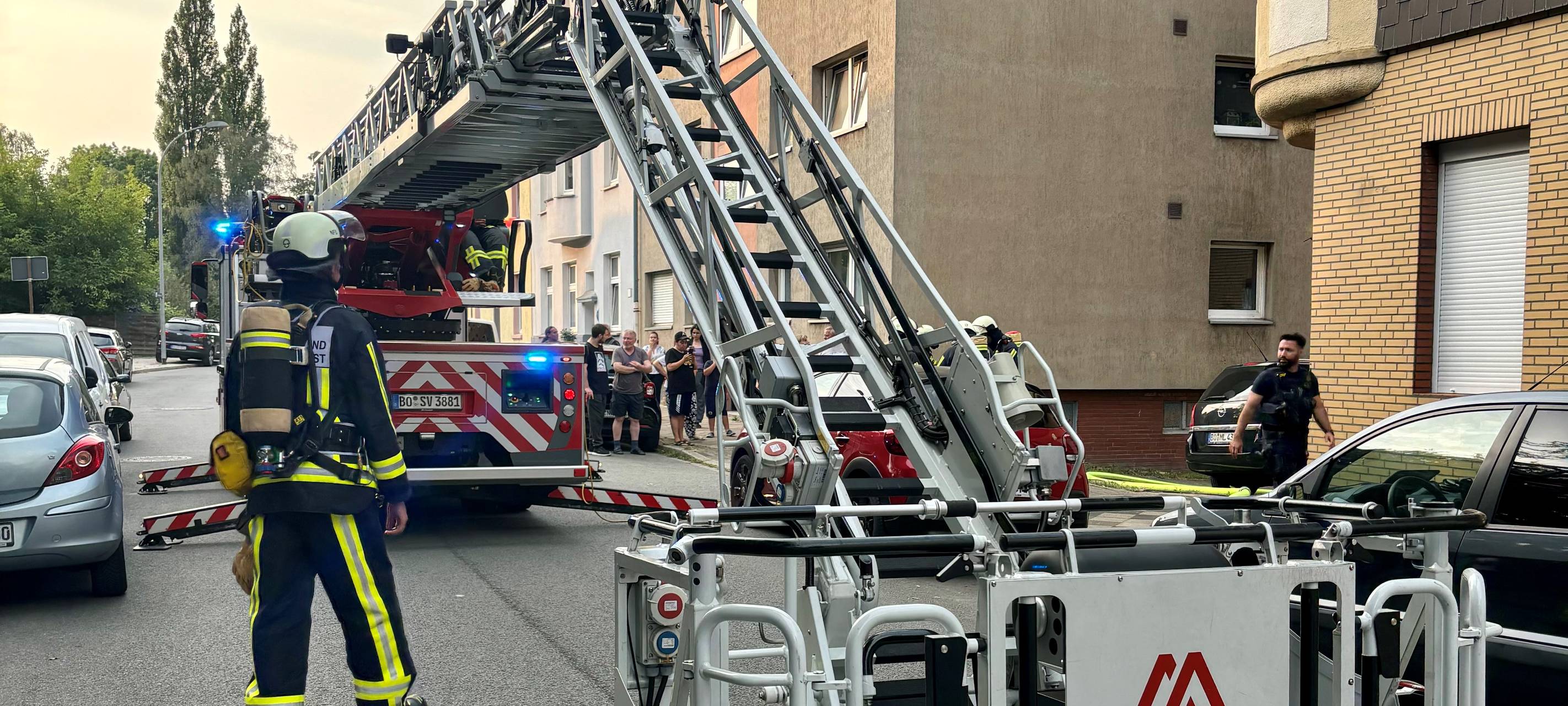 Brand in Mehrfamilienhaus in Bochum-Wattenscheid