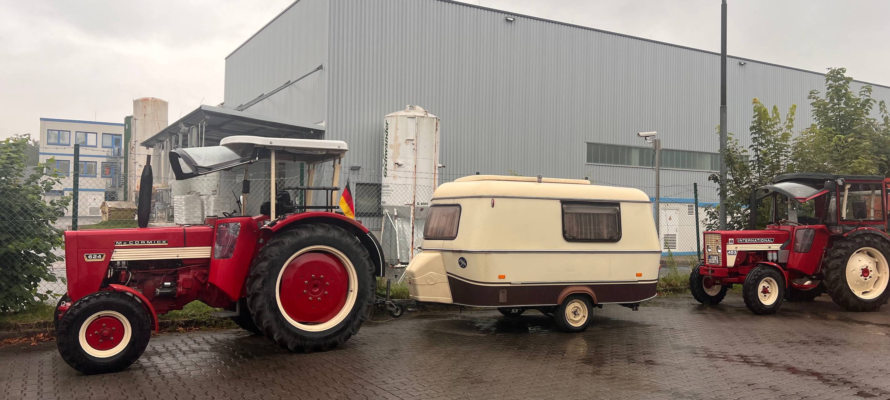 Bochumer Trecker starten zur Spendenfahrt