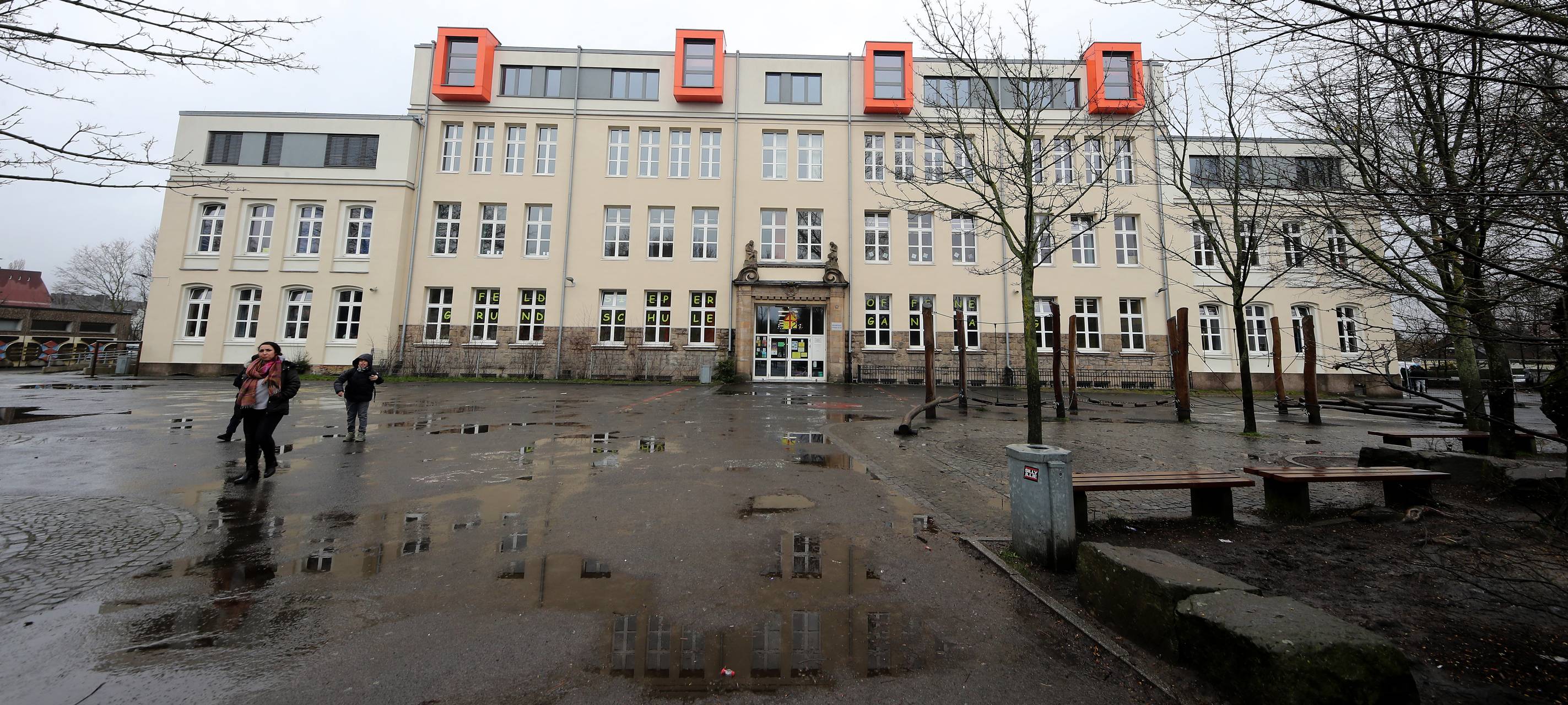 Einsätze wegen Reizgas an Bochumer Schule